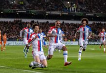 BOOM! Hasil Conference League: Crystal Palace dan Rayo Vallecano Resmi Berada di Ambang Final Daichi Kamada merayakan gol bersama Maxence Lacroix dalam laga Crystal Palace melawan Shakhtar Donetsk di semifinal UEFA Conference League.
