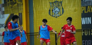 Mantap! 100 Persen Siap, Timnas Futsal Indonesia Gelar Latihan Perdana ke Spanyol 2026 Skuad Timnas Futsal Indonesia menjalani sesi latihan perdana di lapangan dengan pengawasan ketat tim pelatih jelang keberangkatan ke Spanyol.